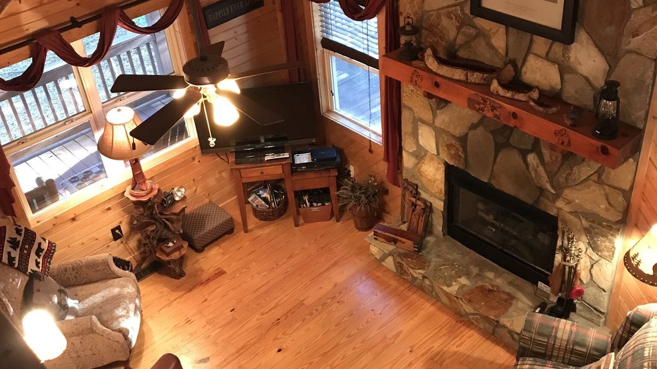 Photo of Bedroom in Helen