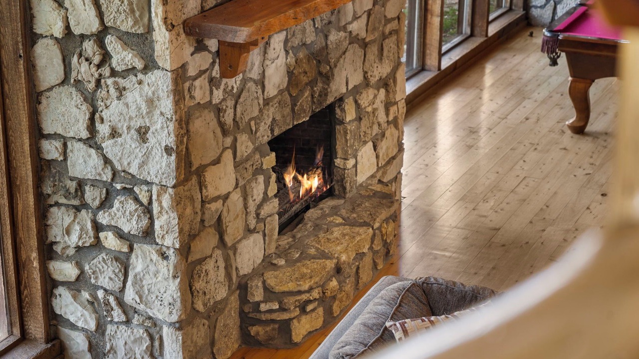 Photo of Livingroom in Kimberling City