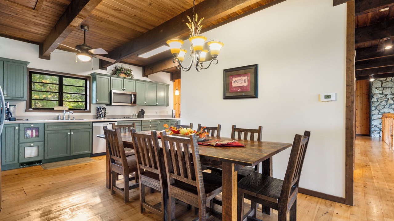 Photo of Bedroom in Kimberling City