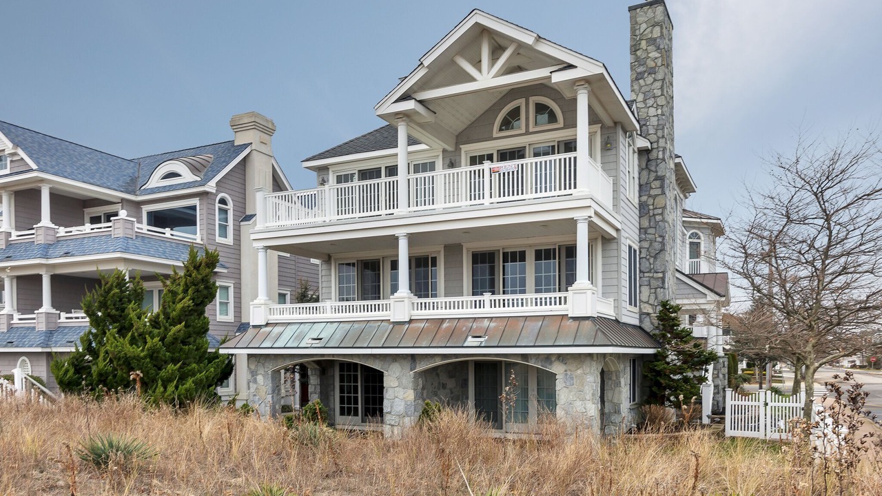 Photo of Others in Gold Coast