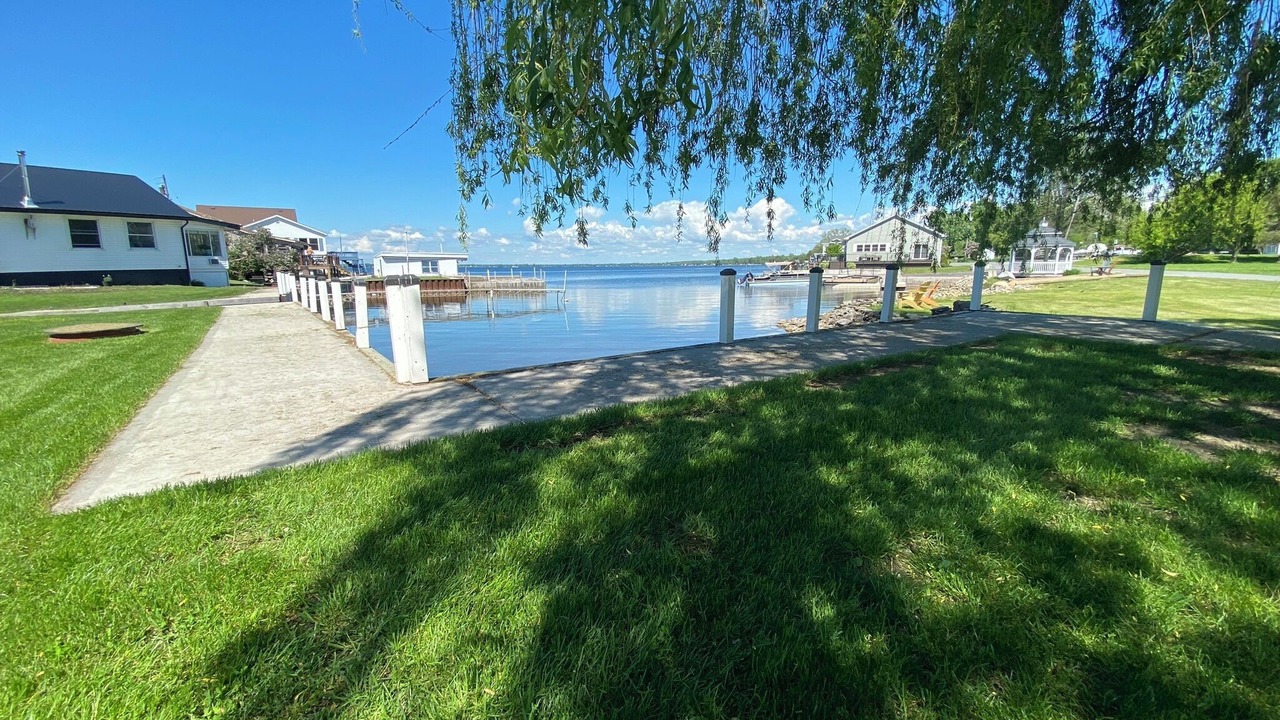 Photo of Outdoor in Dexter