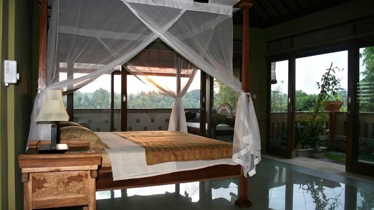 Photo of Others in Penestanan