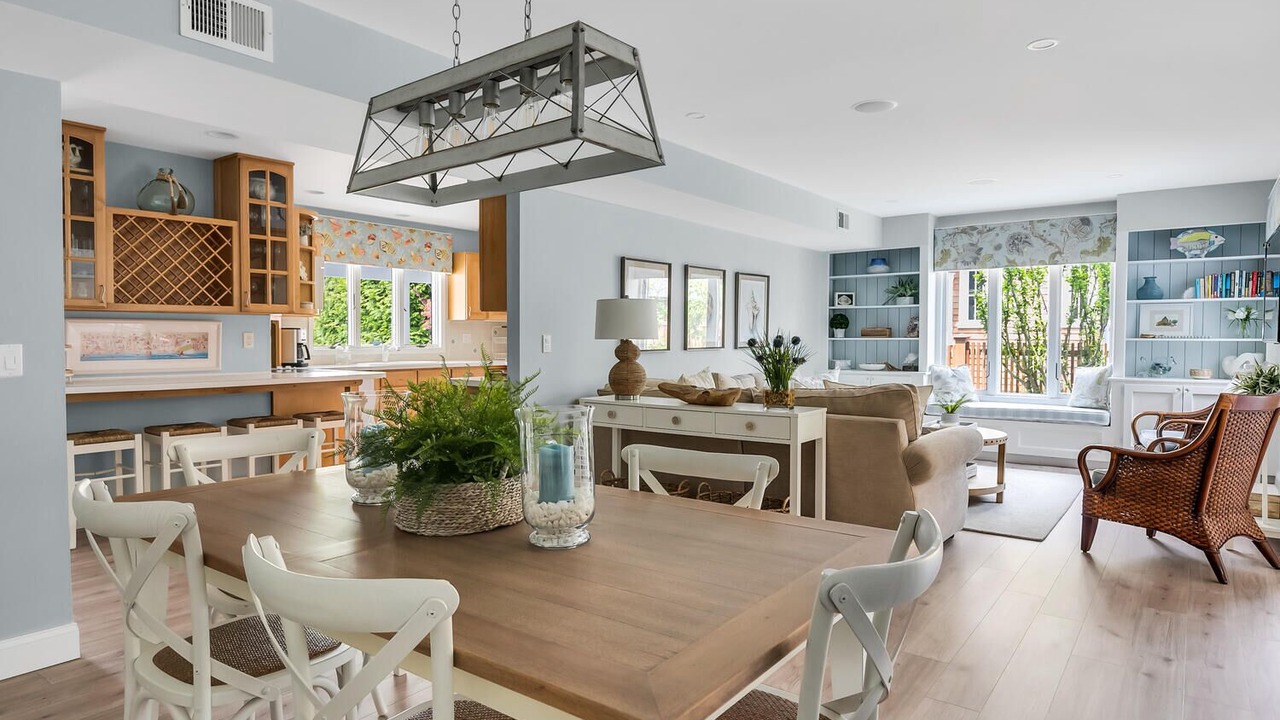 Photo of Others in Avon