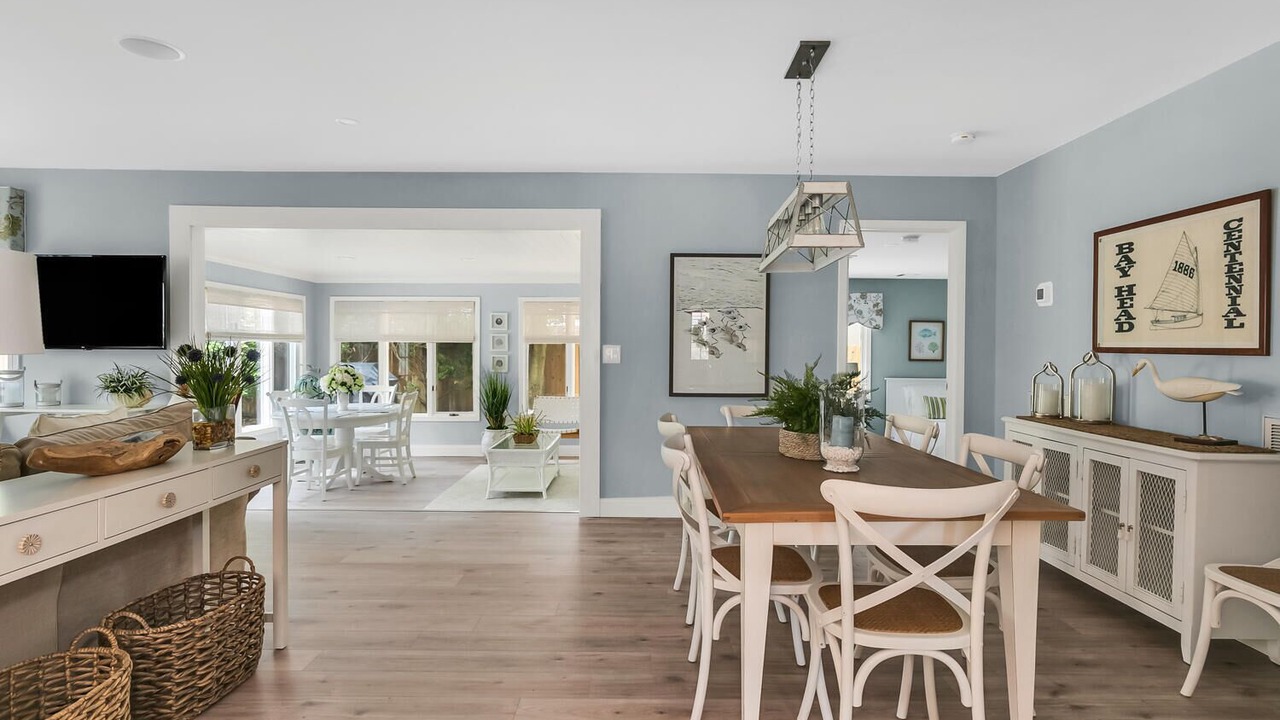 Photo of Others in Avon