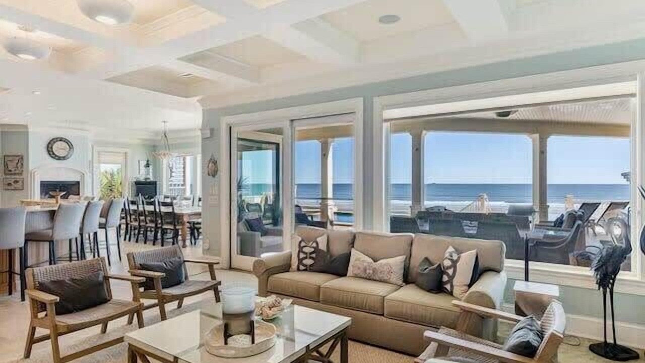 Photo of Livingroom in Isle of Palms