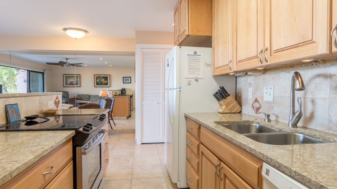 Photo of Kitchen in Honokowai