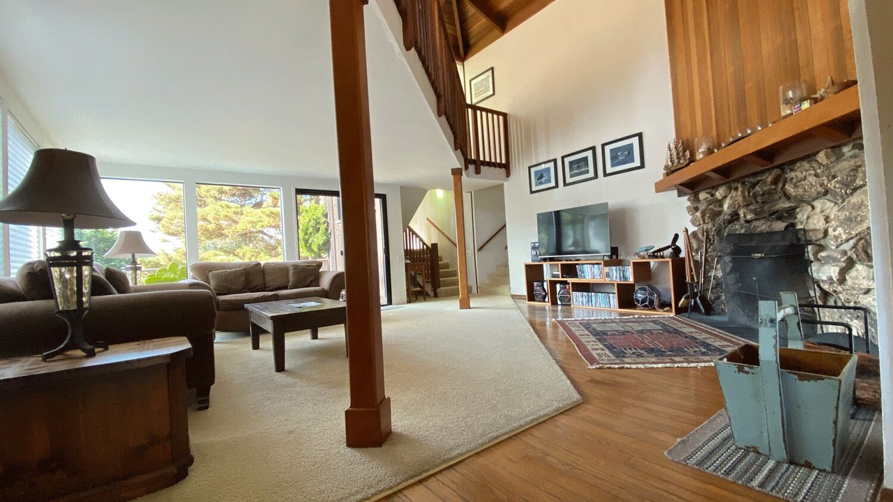 Photo of Bedroom in Mendocino