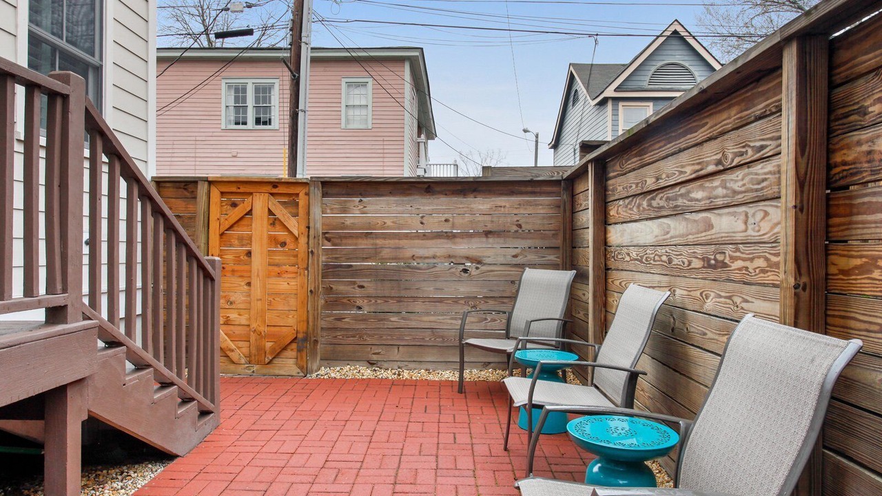 Photo of Patio Balcony in Beach Institute