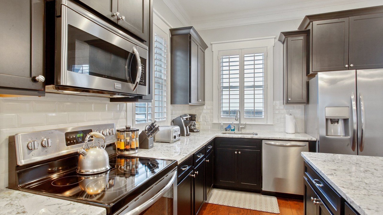 Photo of Kitchen in Beach Institute