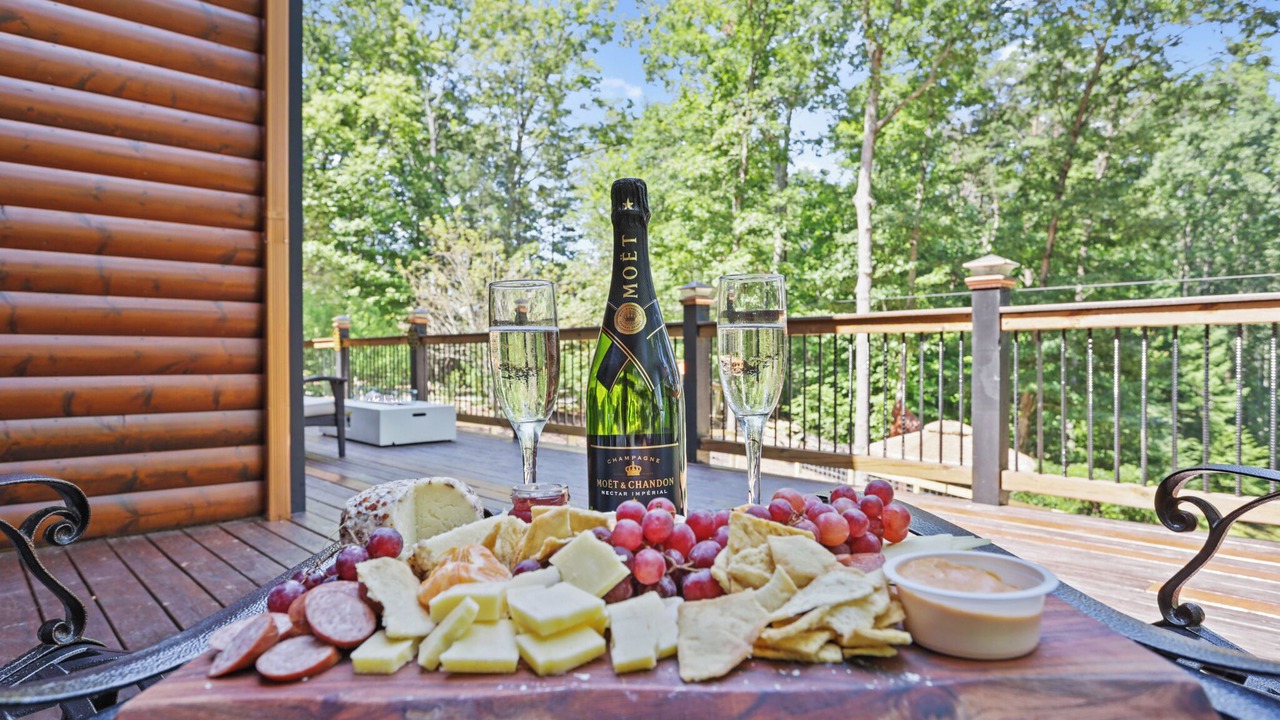 Photo of Outdoor in Morganton