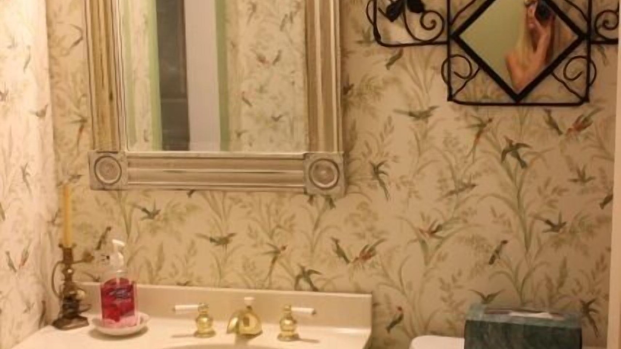 Photo of Bathroom in Lakemont