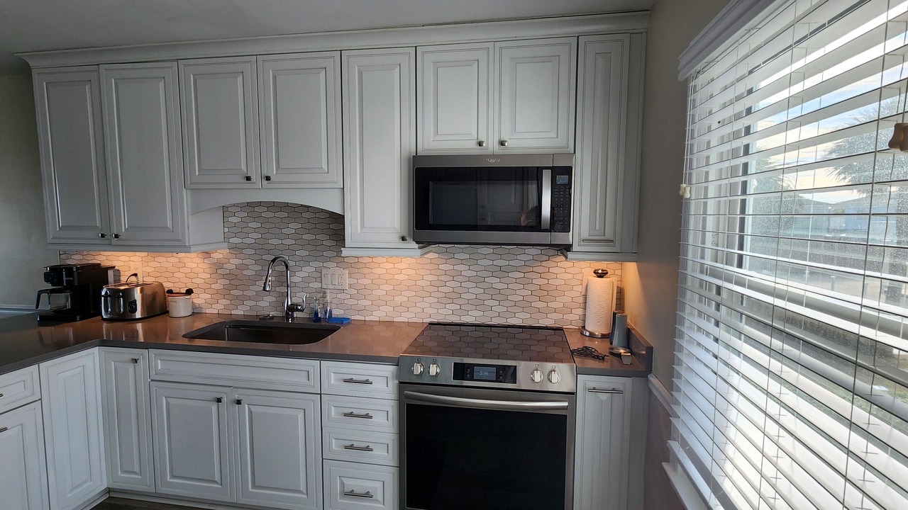 Photo of Kitchen in Savannah Beach