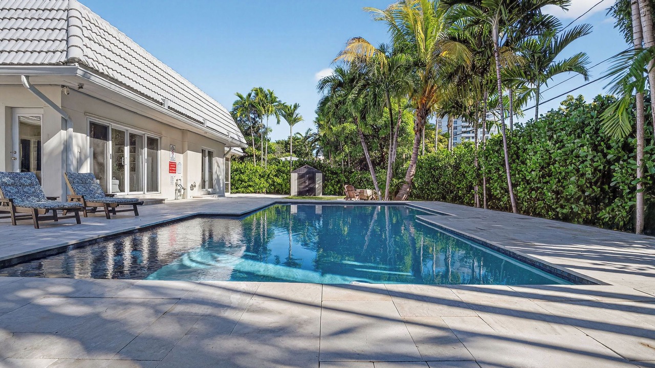 Photo of Outdoor in Sunrise Intracoastal