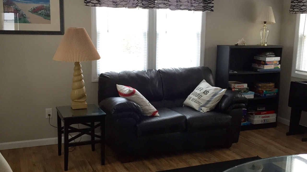 Photo of Livingroom in Beach Haven Gardens