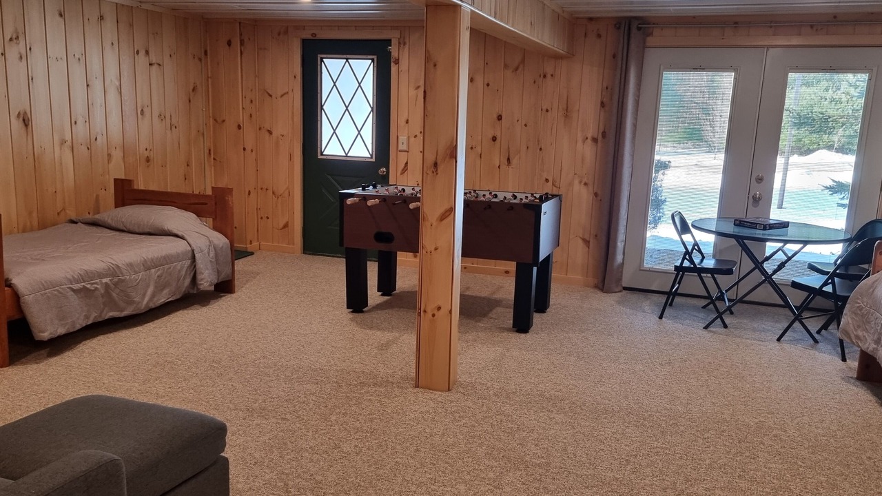 Photo of Bedroom in Chester Shores