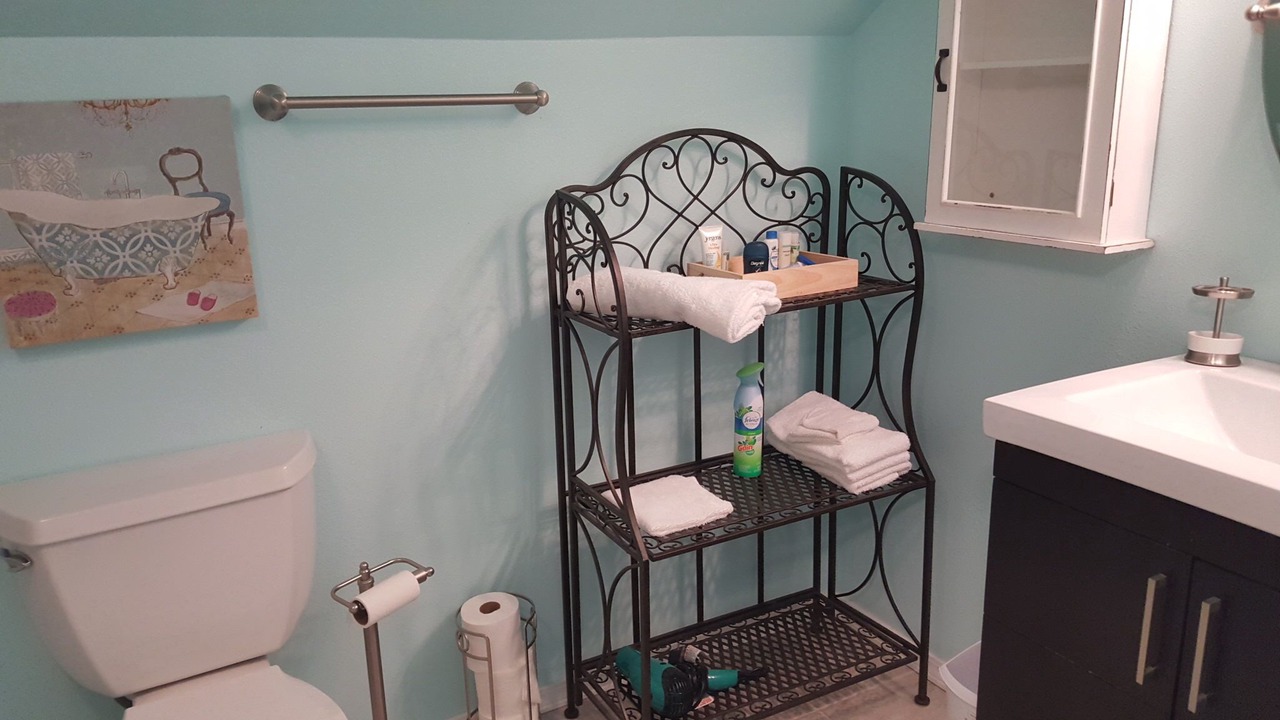 Photo of Bathroom in Grove