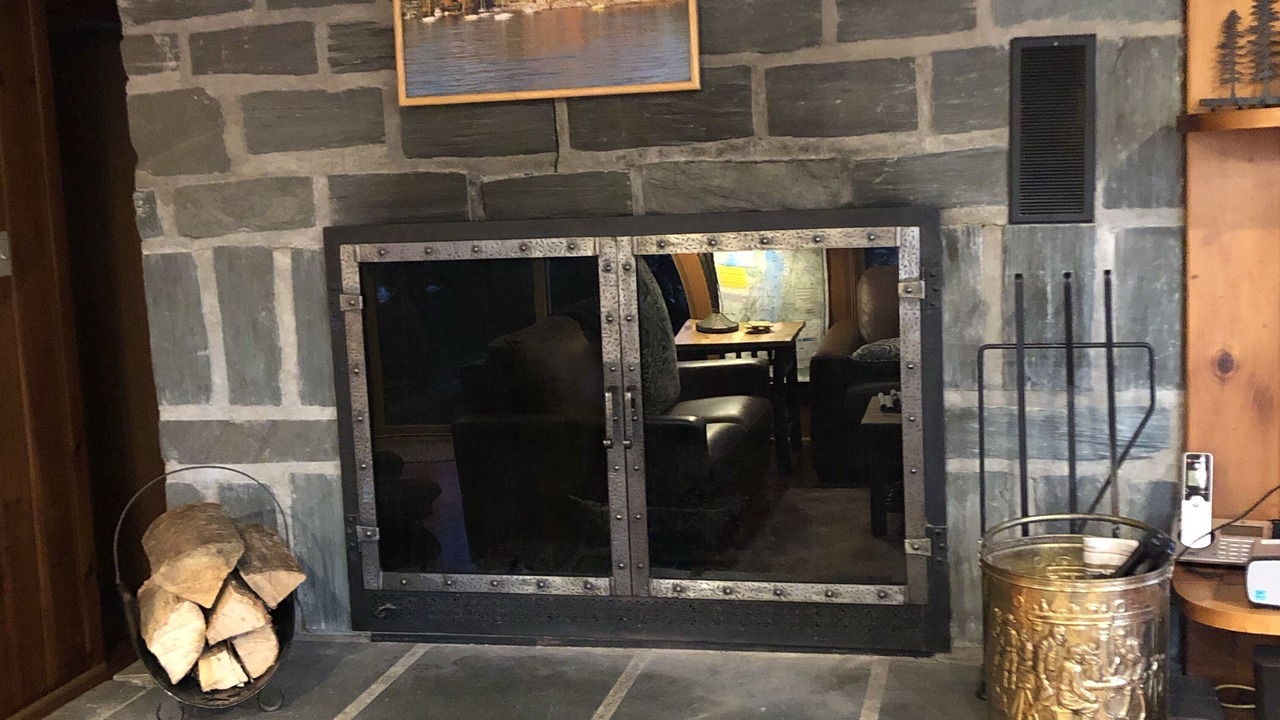 Photo of Livingroom in Kattskill Bay