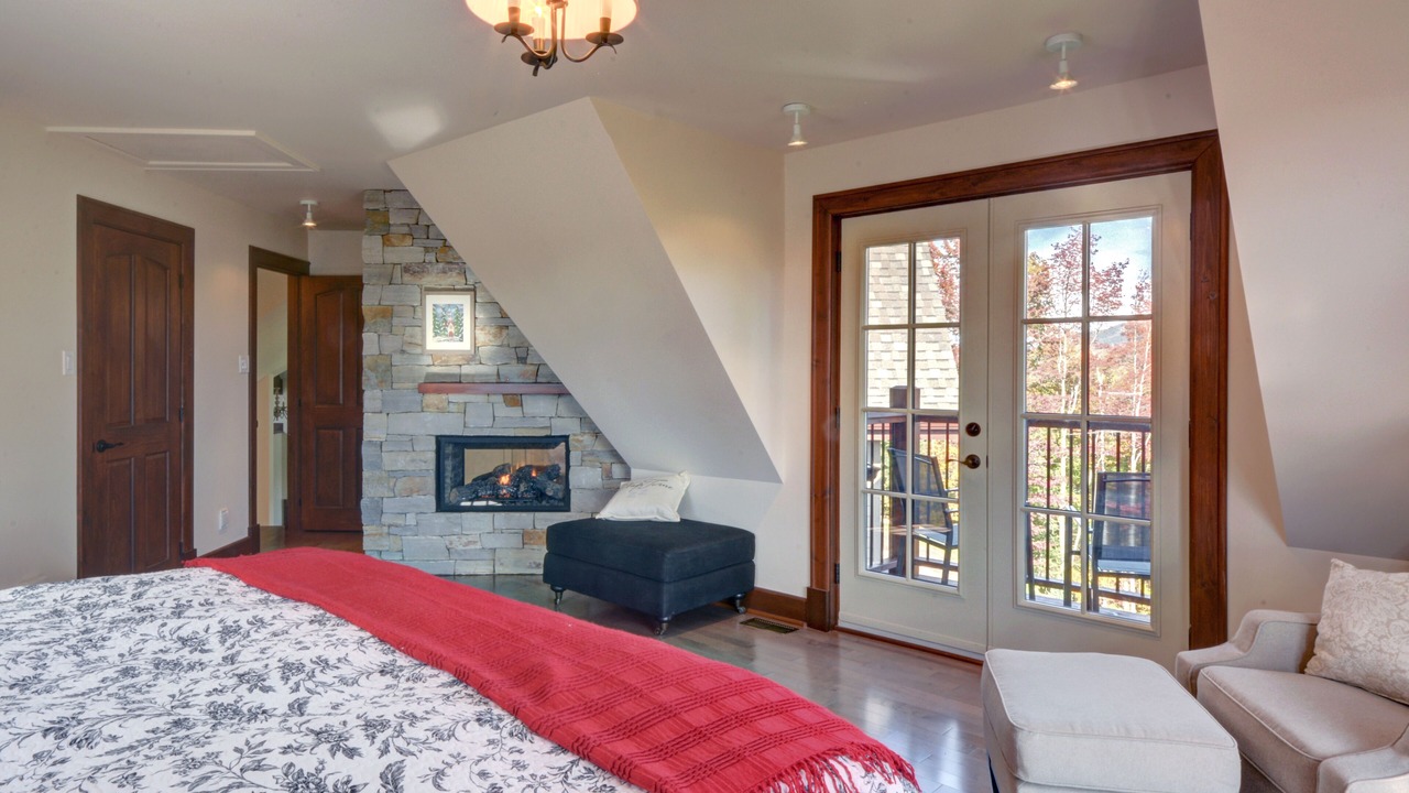 Photo of Bedroom in Mont-Tremblant