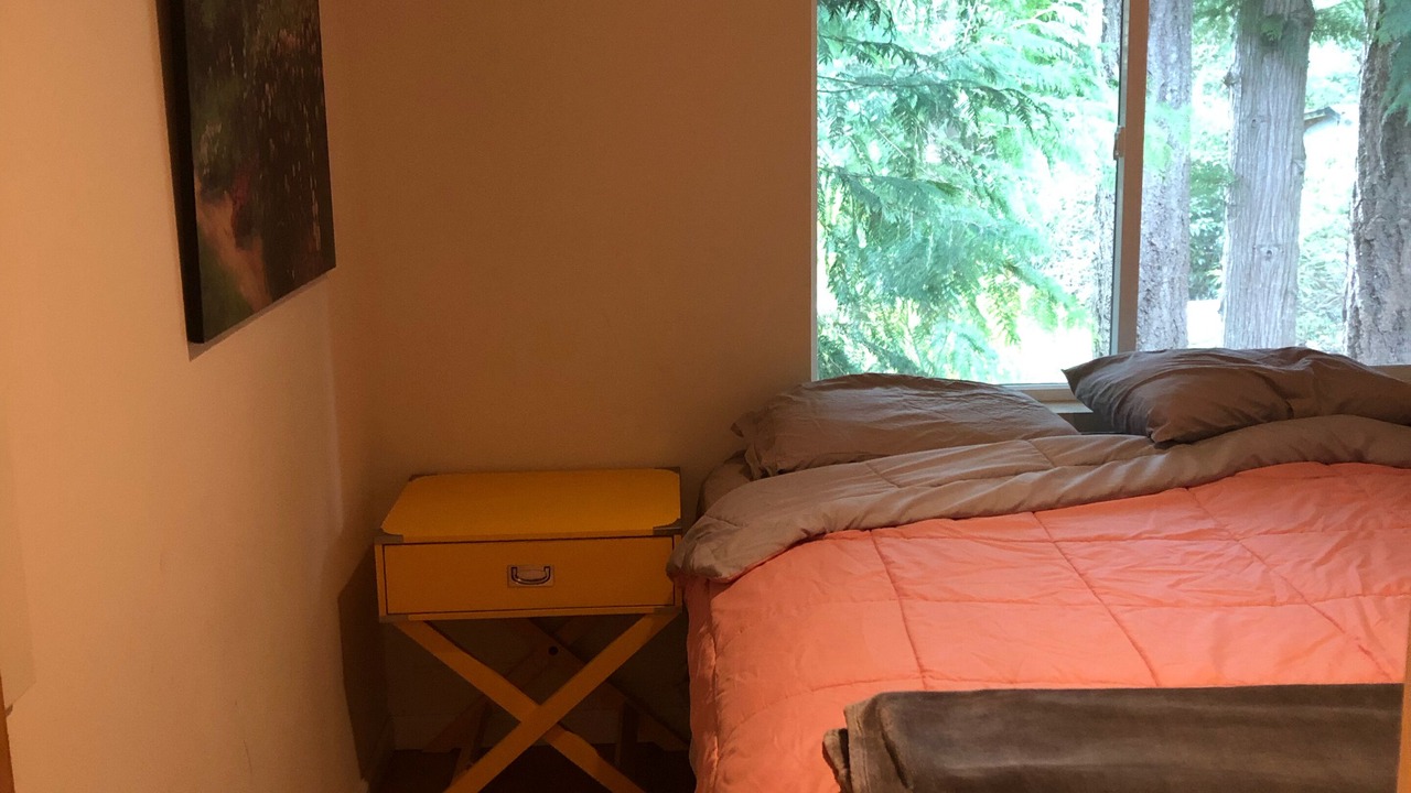 Photo of Bedroom in Sedro-Woolley