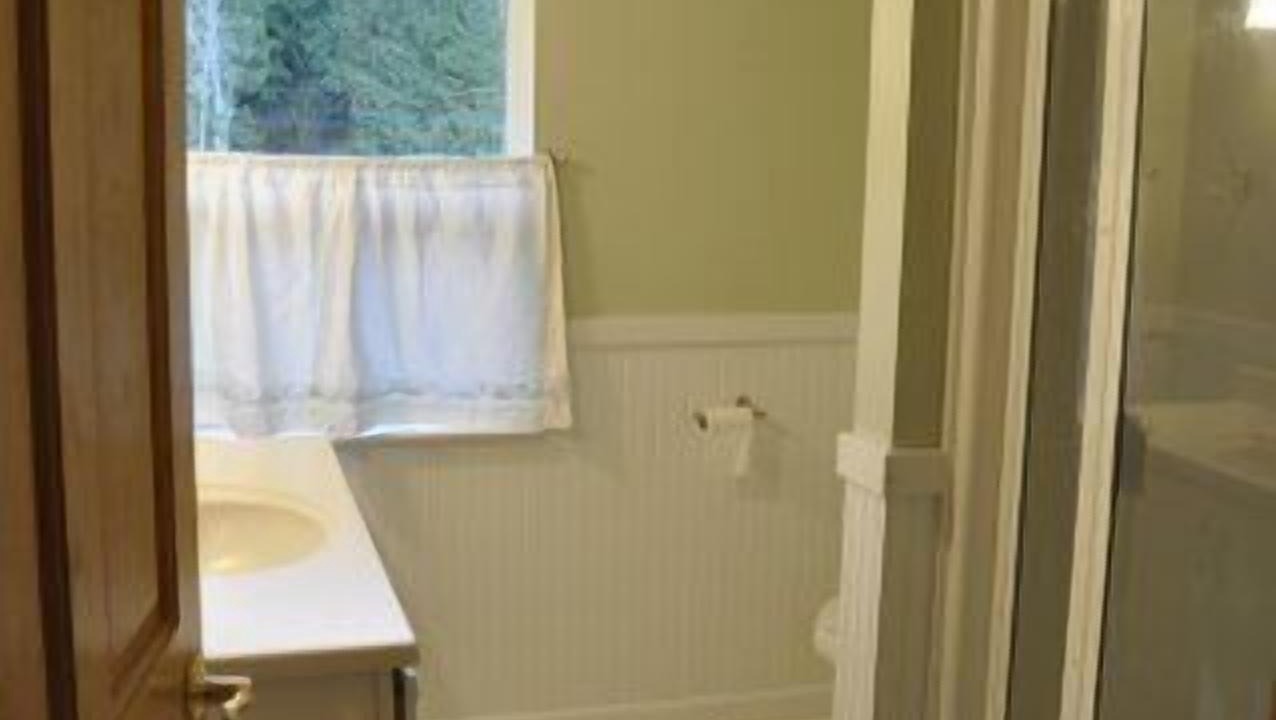 Photo of Bathroom in Sedro-Woolley