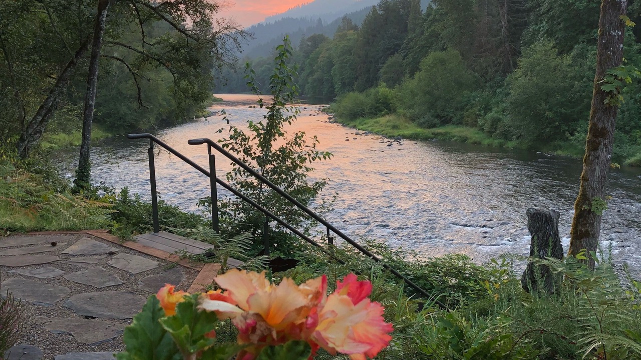 Photo of Outdoor in Walterville