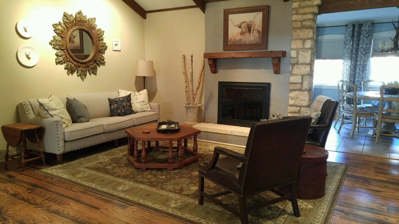 Photo of Livingroom in Fredericksburg