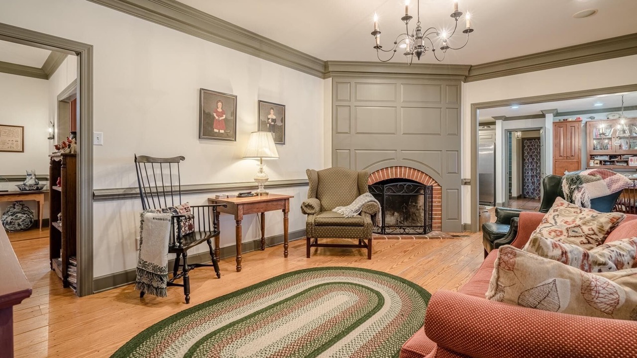 Photo of Livingroom in Hot Springs