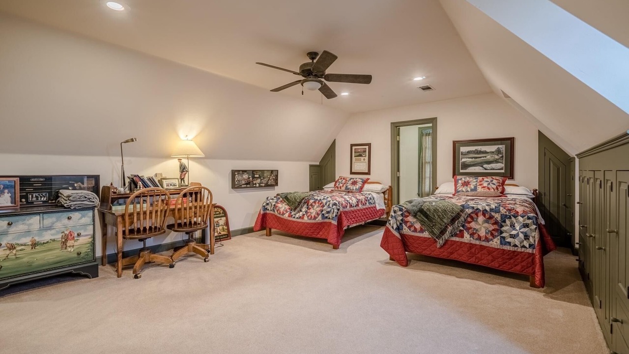 Photo of Others in Hot Springs