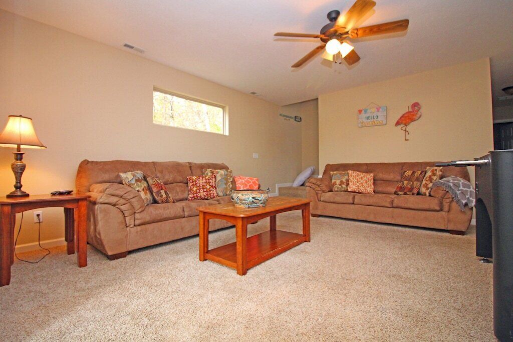 Photo of Bedroom in Lakeside Estates
