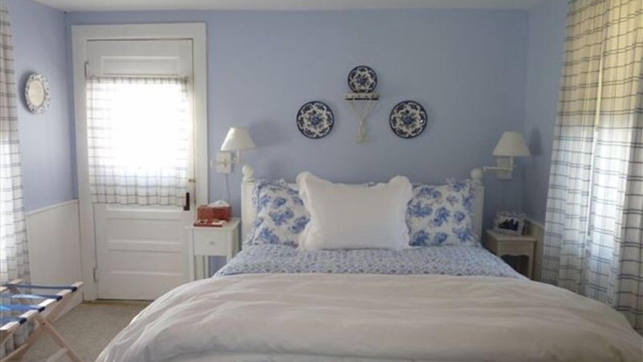 Photo of Others in Camden