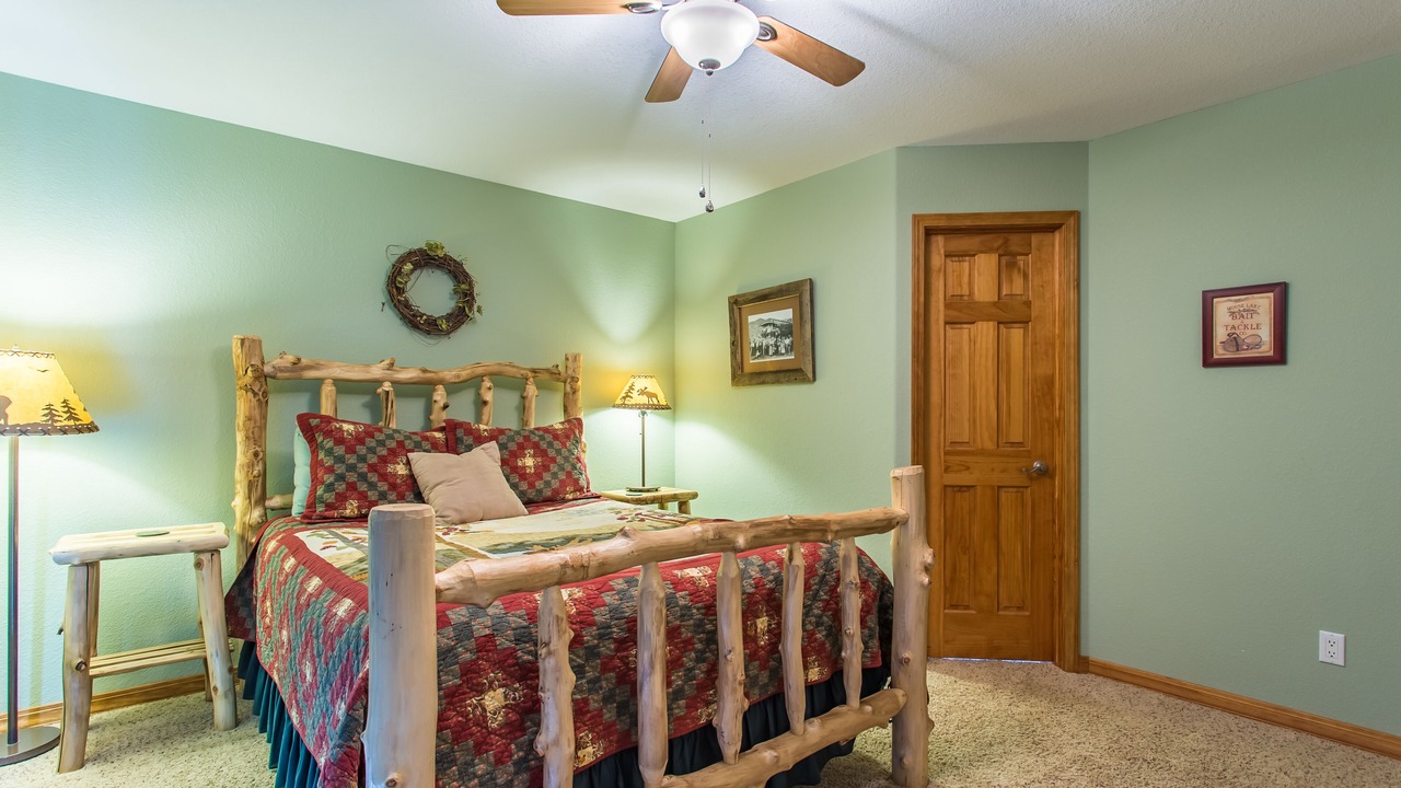 Photo of Bathroom in Woodland Park