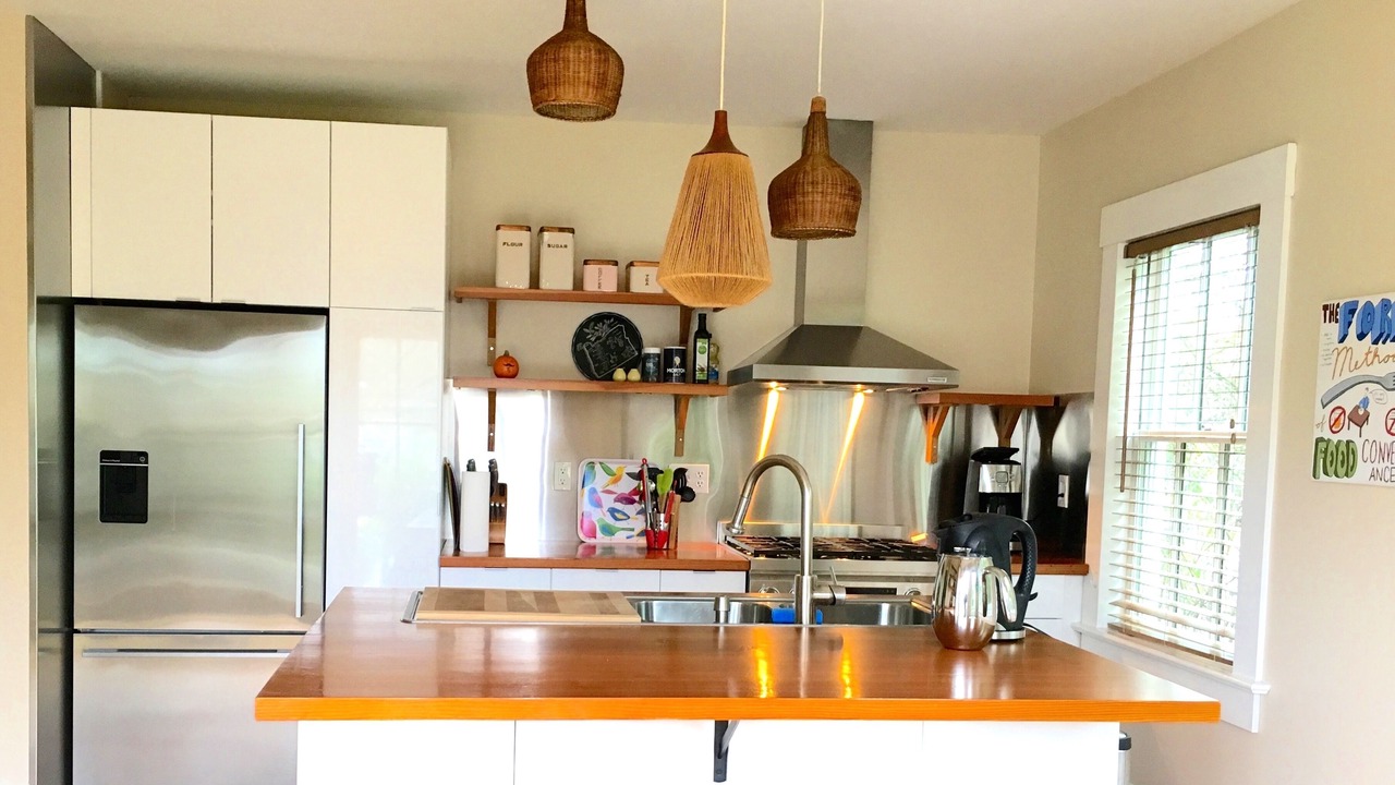 Photo of Others in Alberta Arts District