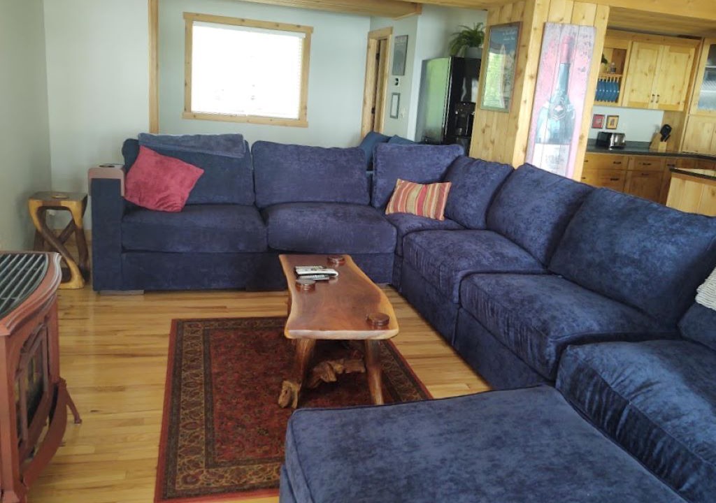 Photo of Livingroom in Manitowish Waters