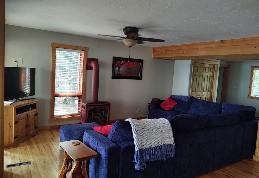 Photo of Livingroom in Manitowish Waters