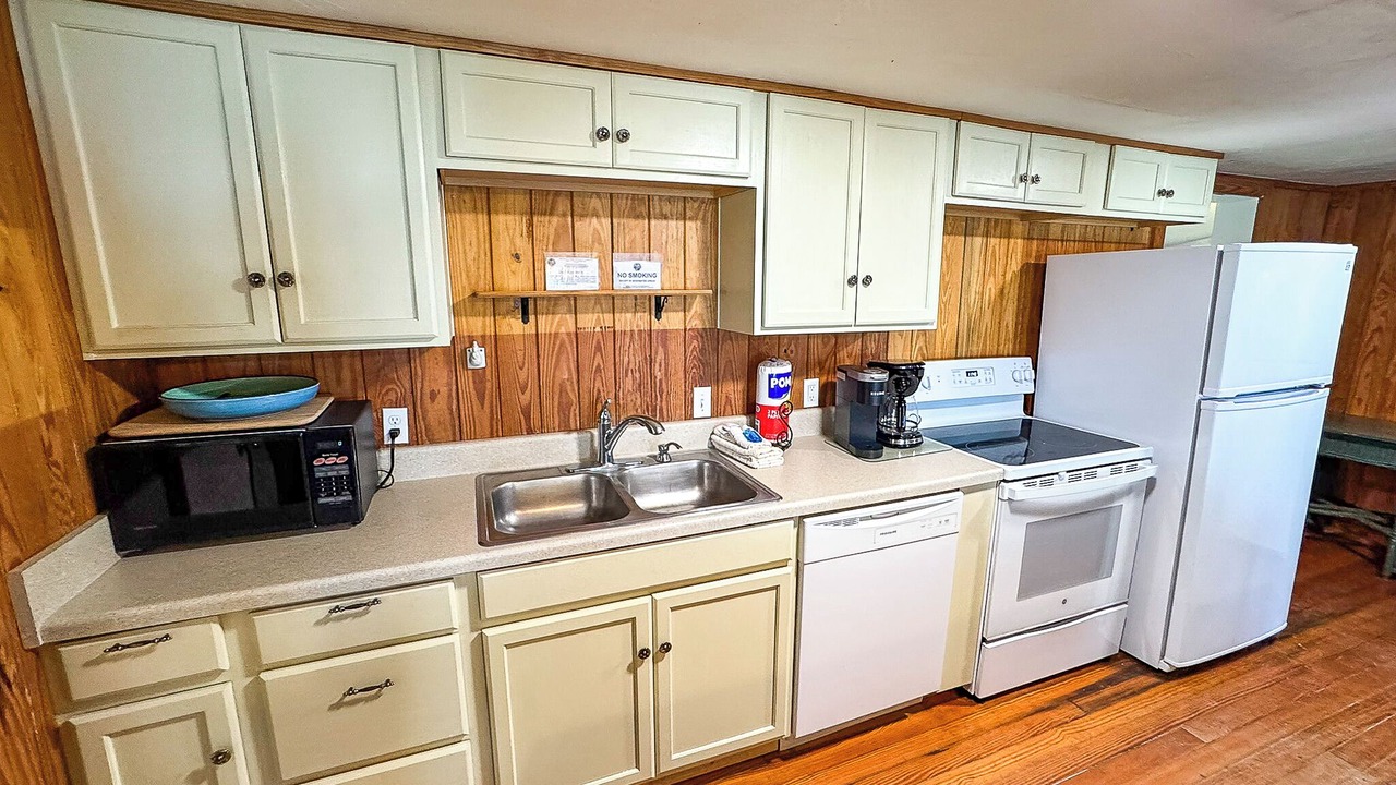 Photo of Kitchen in Saint Teresa