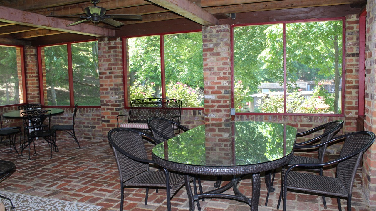Photo of Outdoor in Bracey