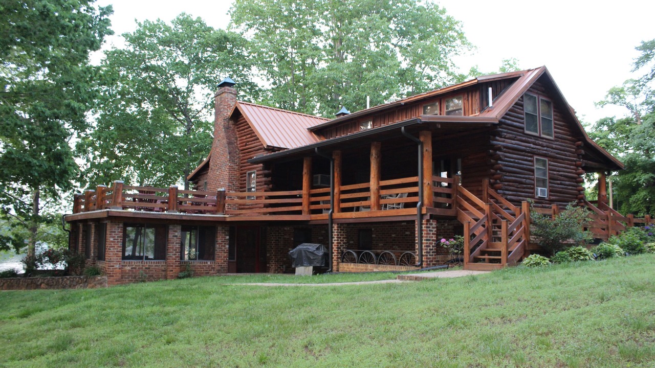Photo of Outdoor in Bracey