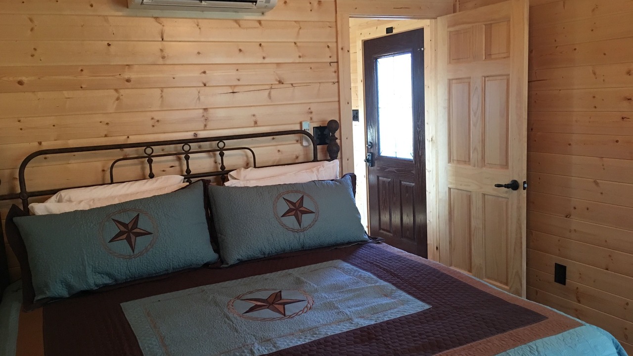 Photo of Bedroom in Hamilton