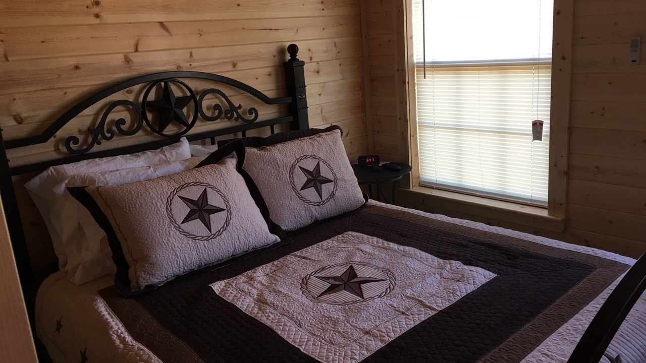 Photo of Bedroom in Hamilton