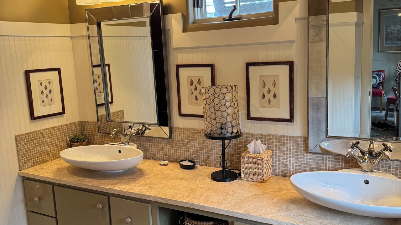 Photo of Bathroom in Rosemary Beach