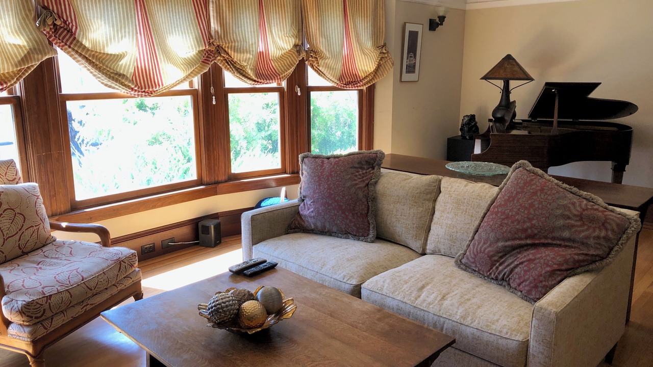 Photo of Livingroom in Marina District