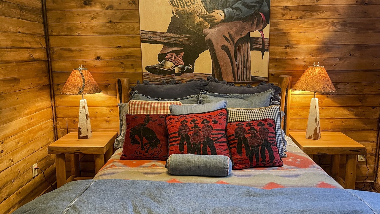 Photo of Bedroom in Methow Valley