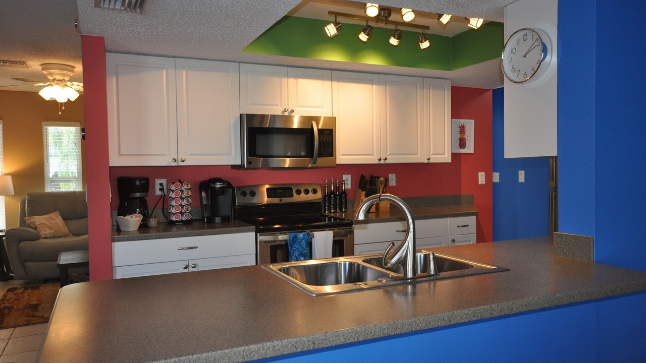 Photo of Kitchen in Lake Shore Estates