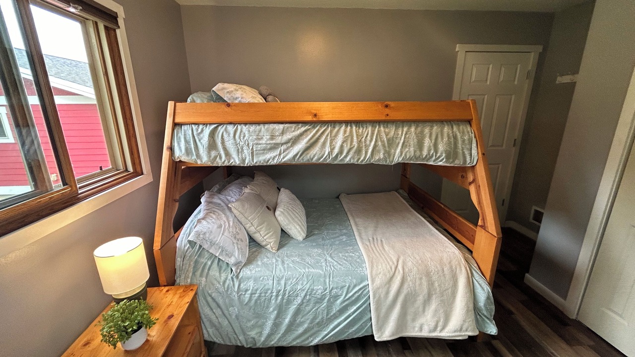 Photo of Bedroom in Alexandria