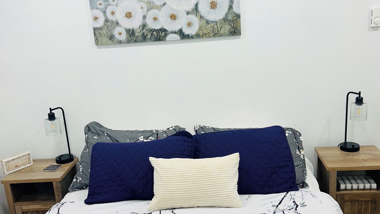 Photo of Bedroom in Alexandria