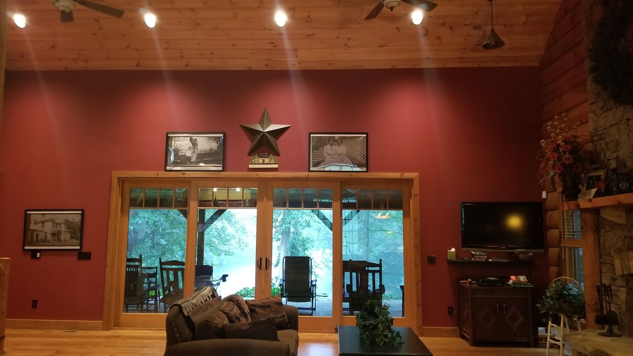 Photo of Livingroom in Johnson City