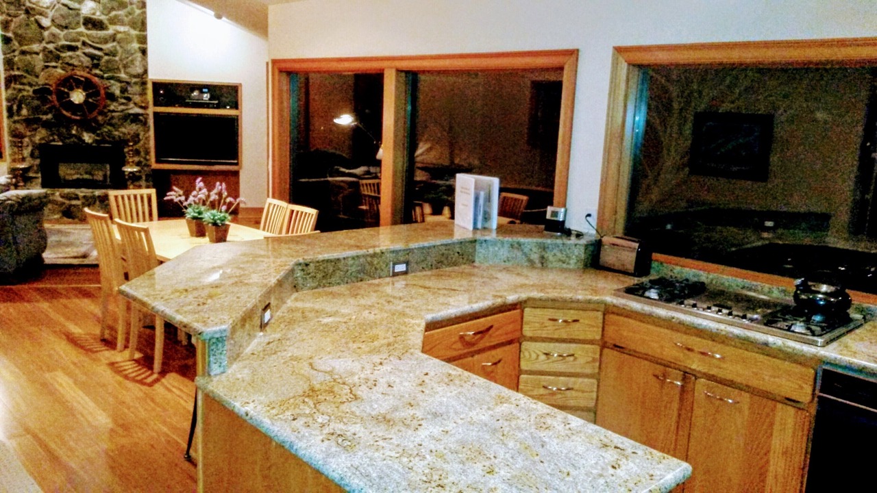 Photo of Livingroom in Port Ludlow