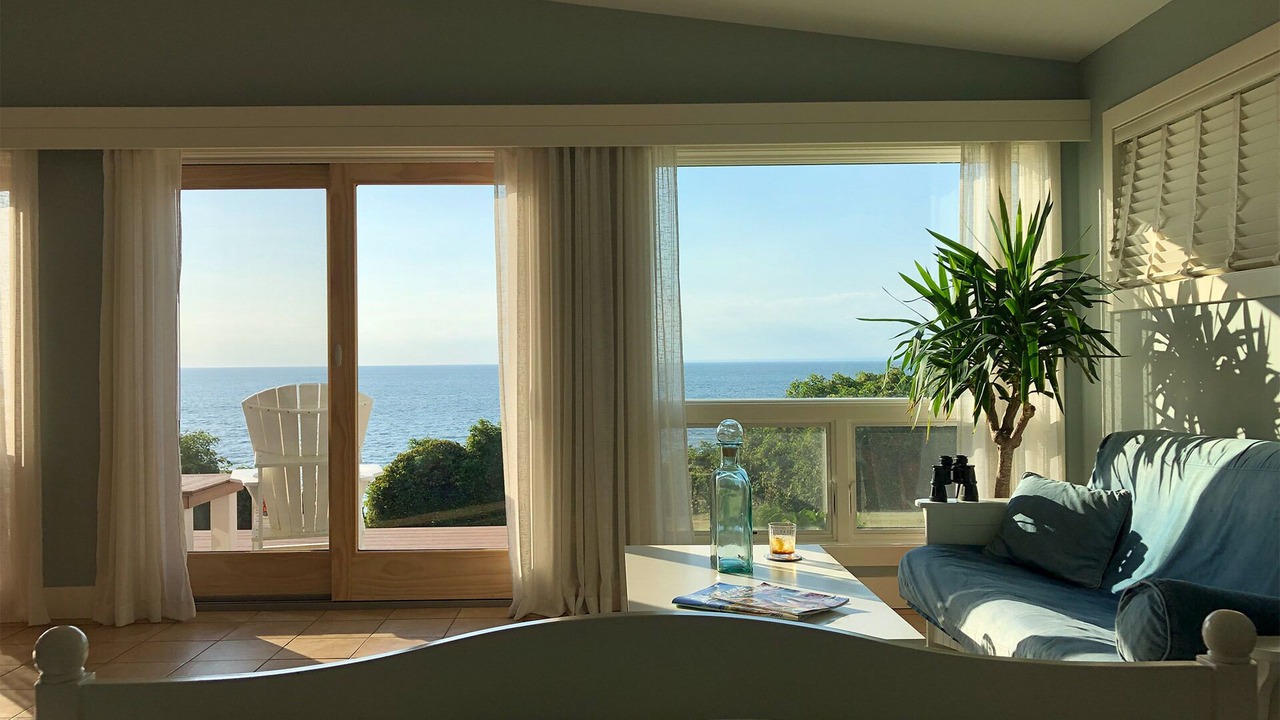 Photo of Livingroom in Greenport West