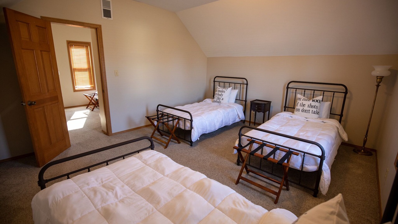 Photo of Bedroom in Culver