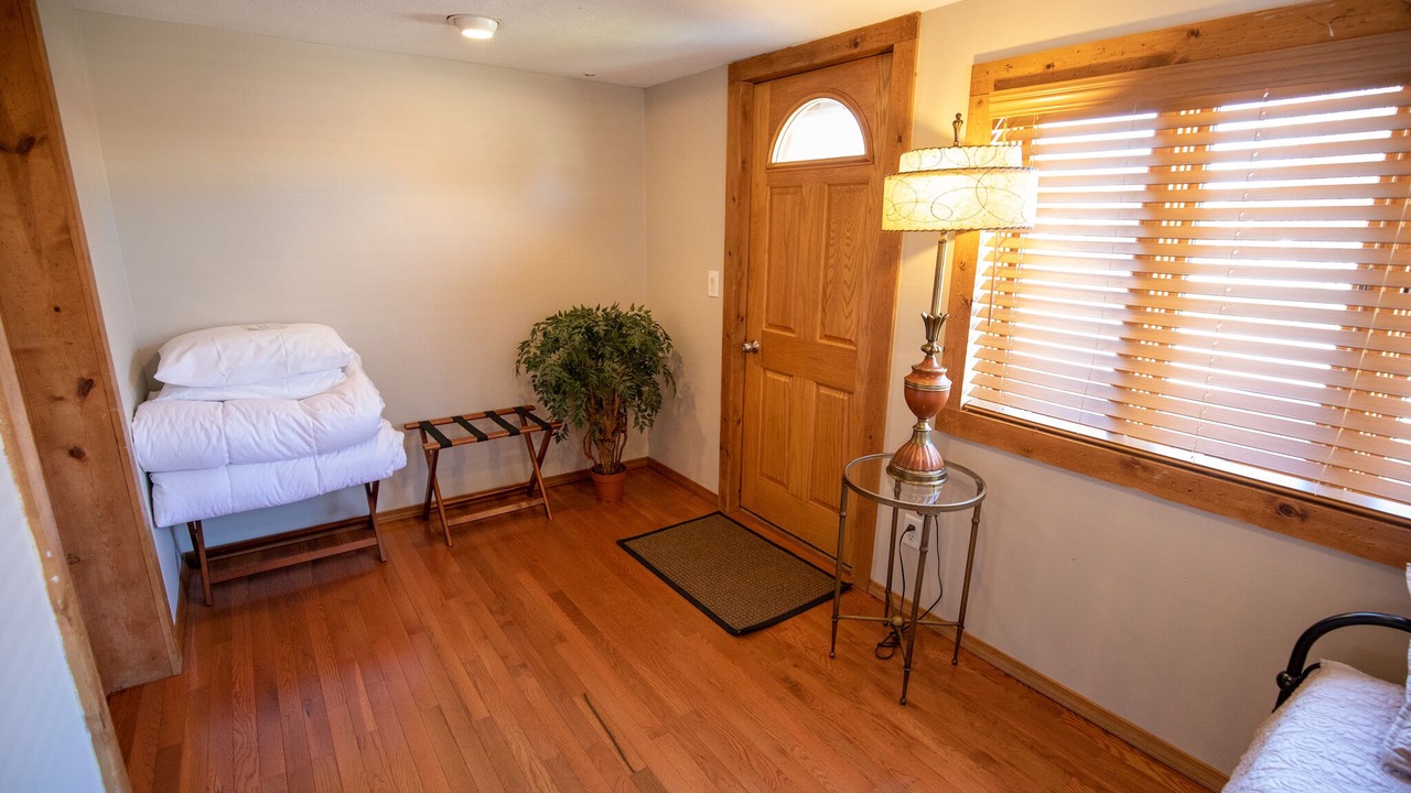 Photo of Bedroom in Culver